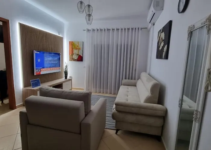 Alda's * Golem (Tirana)